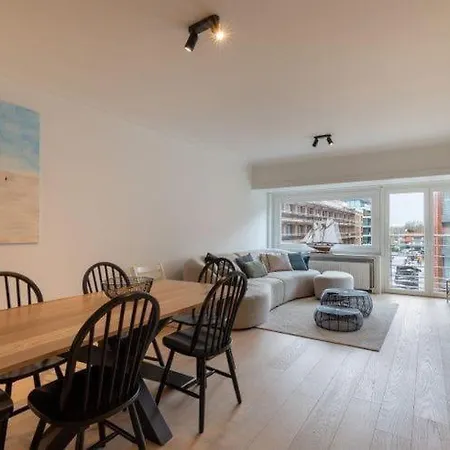 Apartment Velasquez 0303 Nieuwpoort