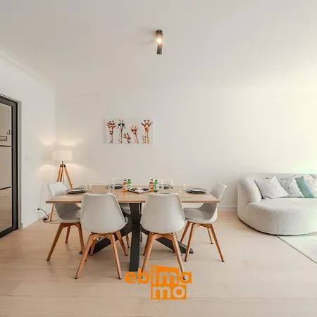 Apartamento Velasquez 0303 *